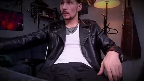 Silverhand online show from 12-21-24, 07:13