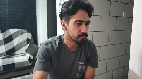 AmigodotadoZL online show from 10-30-25, 04:52