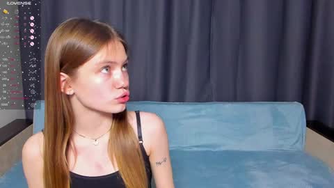 Polly and Kiriko online show from 02-03-25, 08:35