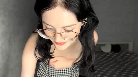 Annie PVT IS OPEN online show from 10-22-25, 09:14