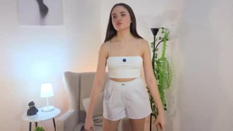 Hello my name Eva Im glad to see you in my room online show from 03-29-26, 02:00