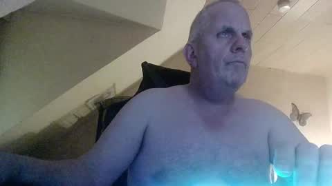 Snapshot of doggy2629 chatting on 11-27-25, 09:06 doggy2629 online show from 11-27-25, 09:06