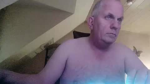 Snapshot of doggy2629 chatting on 11-28-25, 07:05 doggy2629 online show from 11-28-25, 07:05