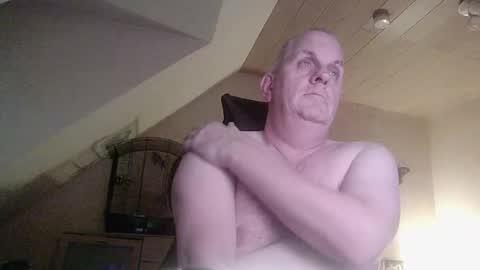 Snapshot of doggy2629 chatting on 12-01-25, 04:12 doggy2629 online show from 12-01-25, 04:12