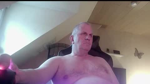 doggy2629 online show from 01-12-26, 02:33