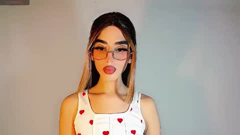 Snapshot of dolarcity760752 chatting on 11-19-25, 09:20 dolarcity760752 online show from 11-19-25, 09:20