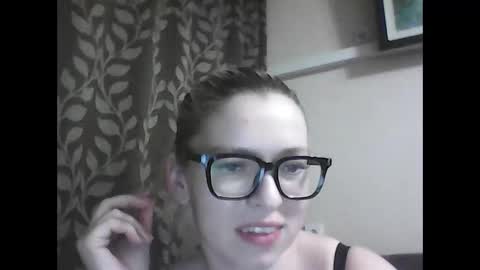 dolce_tempt online show from 12-16-25, 07:30