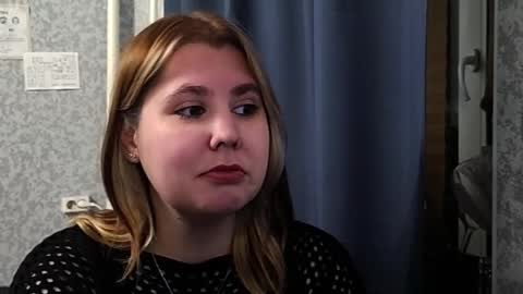 dolcevita_sophia online show from 11-18-25, 12:31