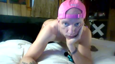 Snapshot of doll1028064212 chatting on 03-02-26, 10:49 doll1028064212 online show from 03-02-26, 10:49