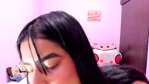 sofia de la torre online show from 09-16-25, 01:01