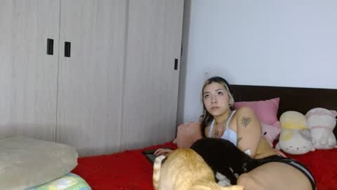 Auro and Santiago online show from 02-19-25, 03:06