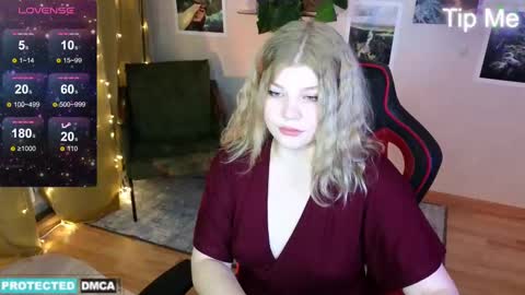 Chloe online show from 01-04-25, 06:51