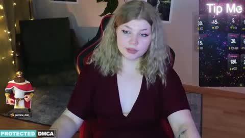 Chloe online show from 01-04-25, 09:52