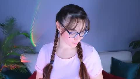 Snapshot of doll_tessa chatting on 10-11-25, 02:26 Tessa online show from 10-11-25, 02:26