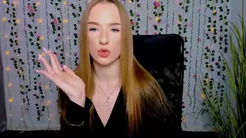 doll_vey online show from 03-07-25, 12:34