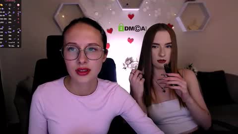 doll_vey online show from 10-04-25, 07:23