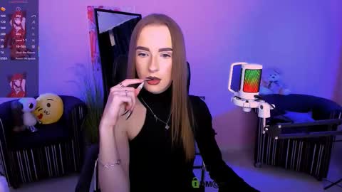 doll_vey online show from 10-16-25, 07:26