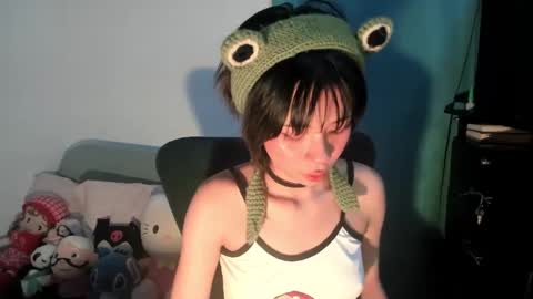 Snapshot of dolliette chatting on 09-20-25, 11:39 mina online show from 09-20-25, 11:39