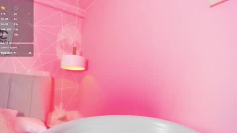 Call me Zoe  online show from 12-19-25, 07:15