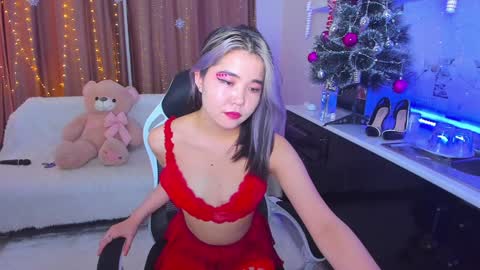 Dollya online show from 12-24-24, 10:44