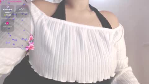 Snapshot of dollysweet666 chatting on 10-18-25, 08:48 dollysweet666 online show from 10-18-25, 08:48