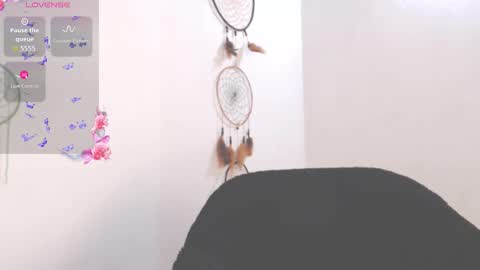 Snapshot of dollysweet666 chatting on 10-19-25, 10:05 dollysweet666 online show from 10-19-25, 10:05