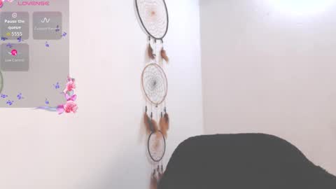 Snapshot of dollysweet666 chatting on 10-20-25, 09:21 dollysweet666 online show from 10-20-25, 09:21