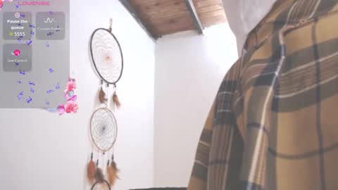 Snapshot of dollysweet666 chatting on 10-23-25, 10:36 dollysweet666 online show from 10-23-25, 10:36