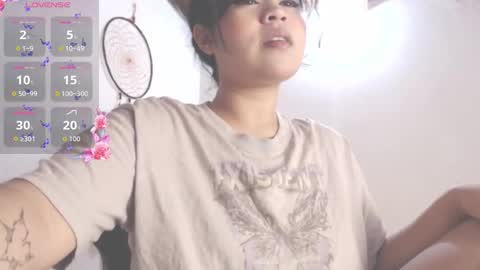 Snapshot of dollysweet666 chatting on 10-27-25, 11:47 dollysweet666 online show from 10-27-25, 11:47