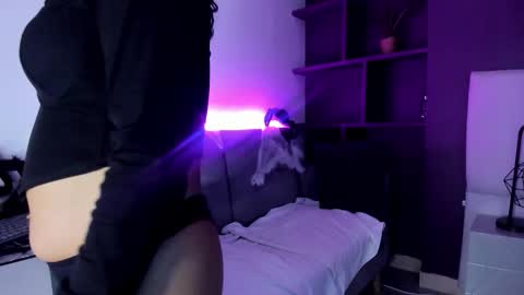 DollyWood  online show from 10-18-25, 08:31