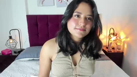 DollyWood  online show from 11-11-25, 03:28