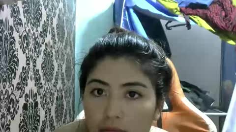 Snapshot of dolores0130 chatting on 09-18-25, 04:20 Dolores online show from 09-18-25, 04:20