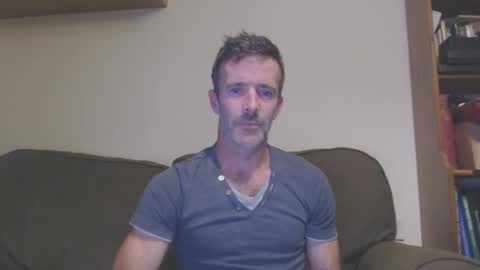 Dombol online show from 10-16-25, 06:31