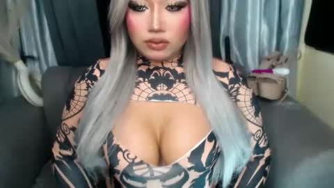 Snapshot of dominant10inchcock chatting on 11-18-25, 09:47 dominant10inchcock online show from 11-18-25, 09:47