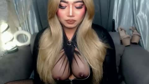 Snapshot of dominant10inchcock chatting on 11-29-25, 05:05 dominant10inchcock online show from 11-29-25, 05:05