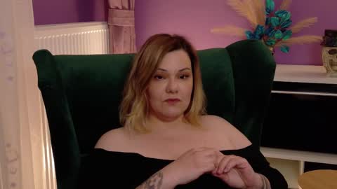 SADE online show from 02-14-25, 11:53