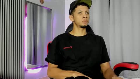 Dominic online show from 02-16-26, 04:19