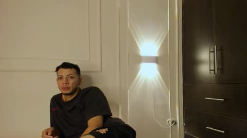 Dominic online show from 03-05-26, 01:56