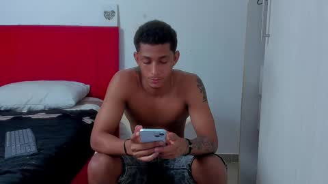 dominic_smith_ online show from 02-21-25, 02:39