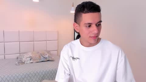 Snapshot of dominicjonnes chatting on 02-24-26, 07:01 dominicjonnes online show from 02-24-26, 07:01