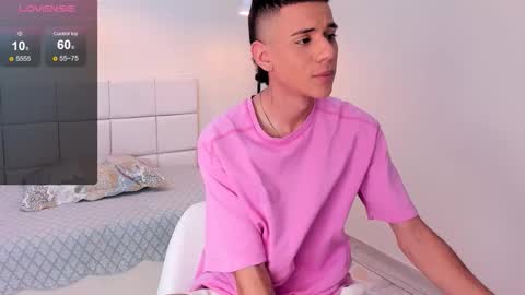 Snapshot of dominicjonnes chatting on 03-02-26, 07:21 dominicjonnes online show from 03-02-26, 07:21