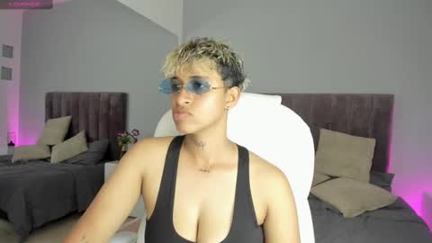 Dominick  online show from 01-19-25, 04:36
