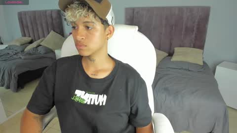 Dominick  online show from 01-24-25, 02:18