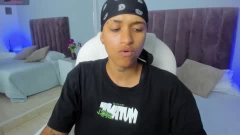 Dominick  online show from 02-10-25, 10:19
