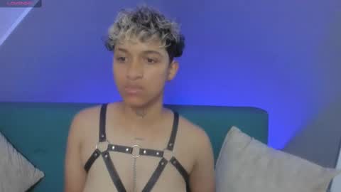 Dominick  online show from 03-01-25, 03:49