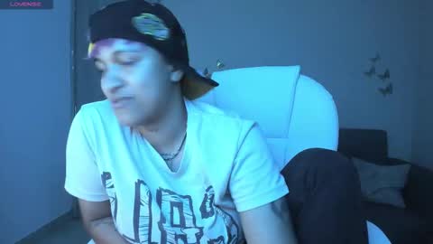 Dominick  online show from 09-26-25, 04:27