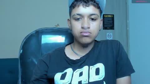 Dominick  online show from 11-11-25, 08:53