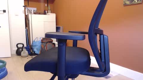 Domino online show from 11-21-25, 02:38