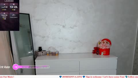Dyva online show from 03-10-25, 03:20