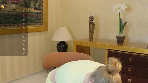 Snapshot of domoniqueepperley chatting on 11-23-25, 06:13 Macy online show from 11-23-25, 06:13